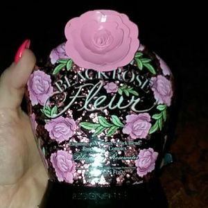 New 2019 Black Rose Fleur Tanning Lotion